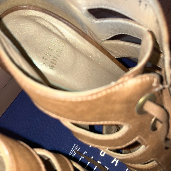 Beautiful stuart weitzman platform heels - Picture 4 of 8